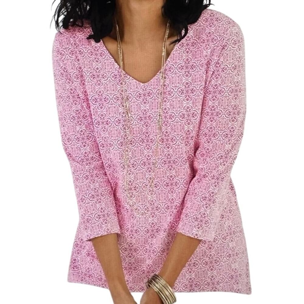 Chico's The Ultimate Tee Womens XL 3/4 Sleeve Shirt Medallion Long Tail Pink Top